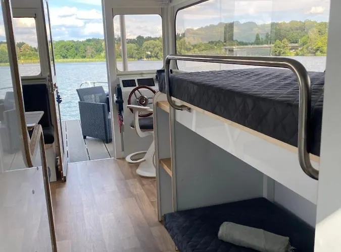 Ahoiwerder Rollyboot Florina Fuehrerscheinfrei